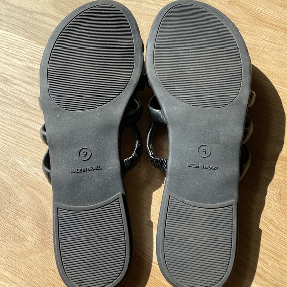 NWOB Steve Madden Leather Slide Sandals - Picture 2 of 4